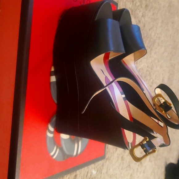 Gucci elevated wedges - Picture 4 of 4